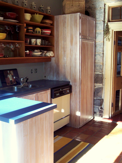  Antique limestone townhouse in Kingston, Ontario