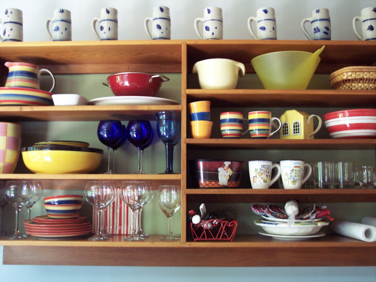 FUN Colorful kitchen detail.